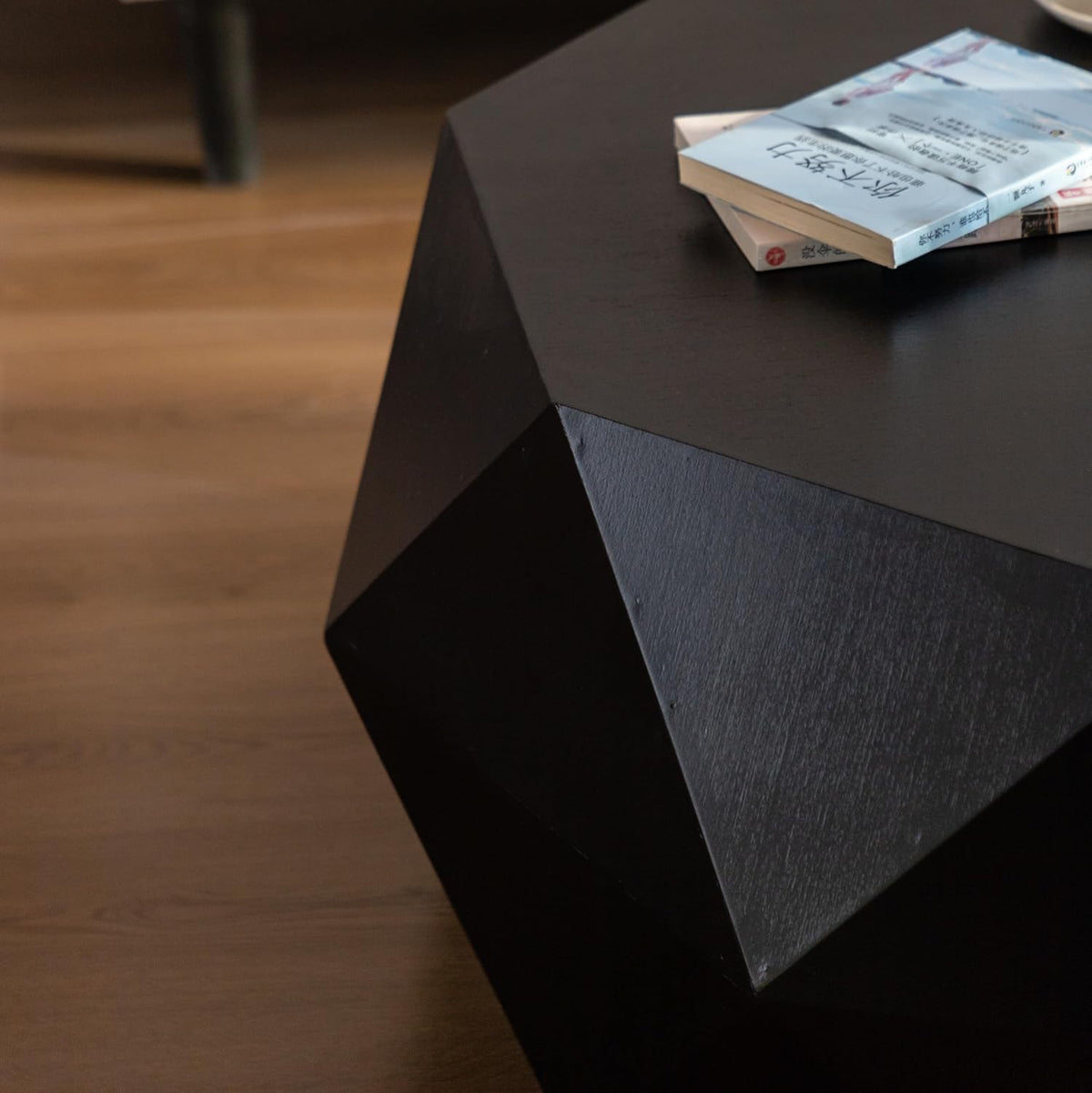 Black Round Wood Coffee Table C650