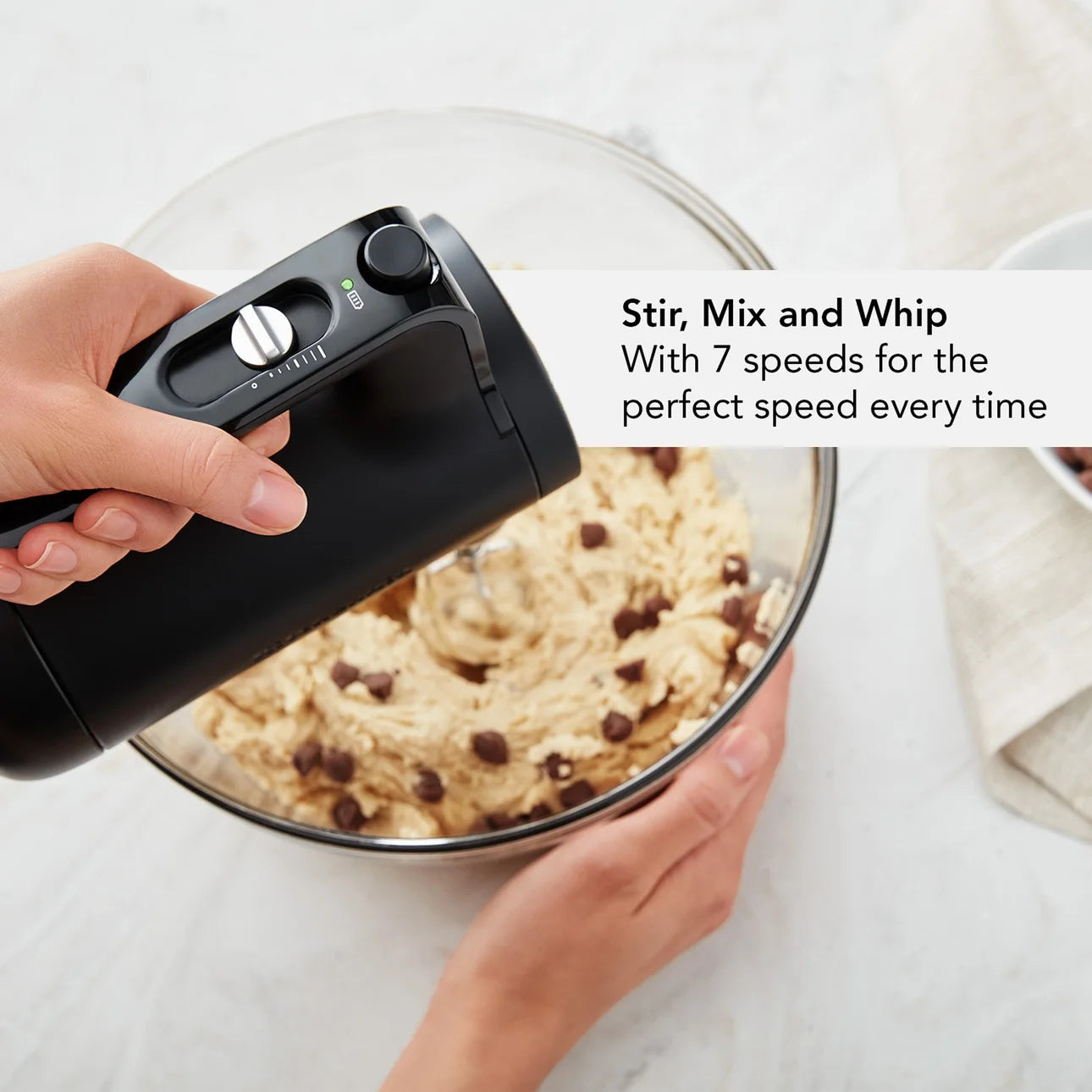 Black Matte Cordless Hand Mixer C98586