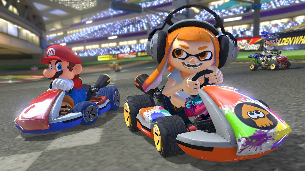 Mario Kart 8 Deluxe (Nintendo Switch) (Renewed) D879