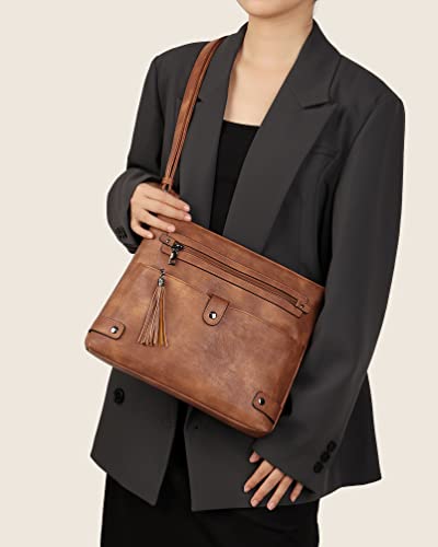 Large Leather Crossbody Bag with Multi Pocket U44106