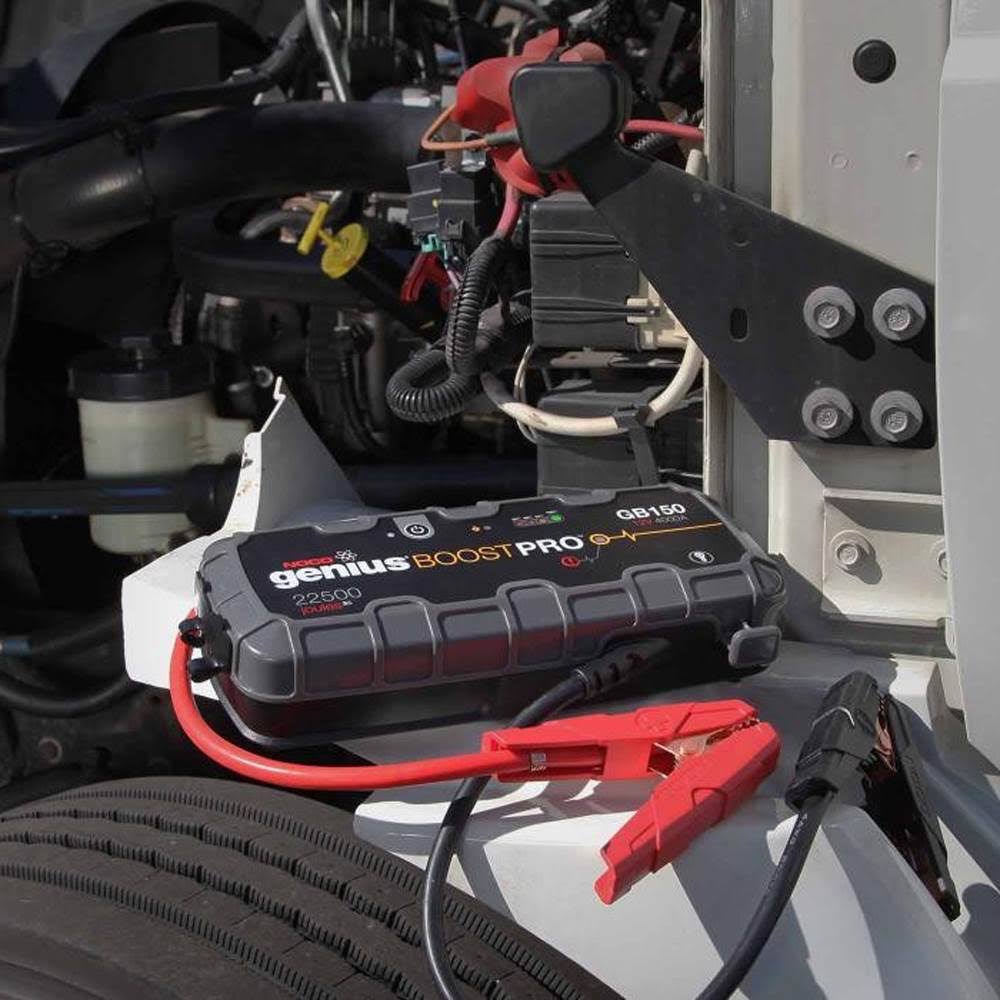 Lithium Jump Starter Q821