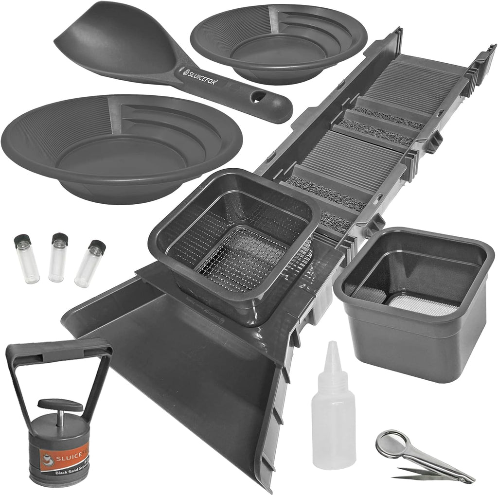 Compact Gold Panning Kit with 2 Classifier Sifting Pans (Black) K482814