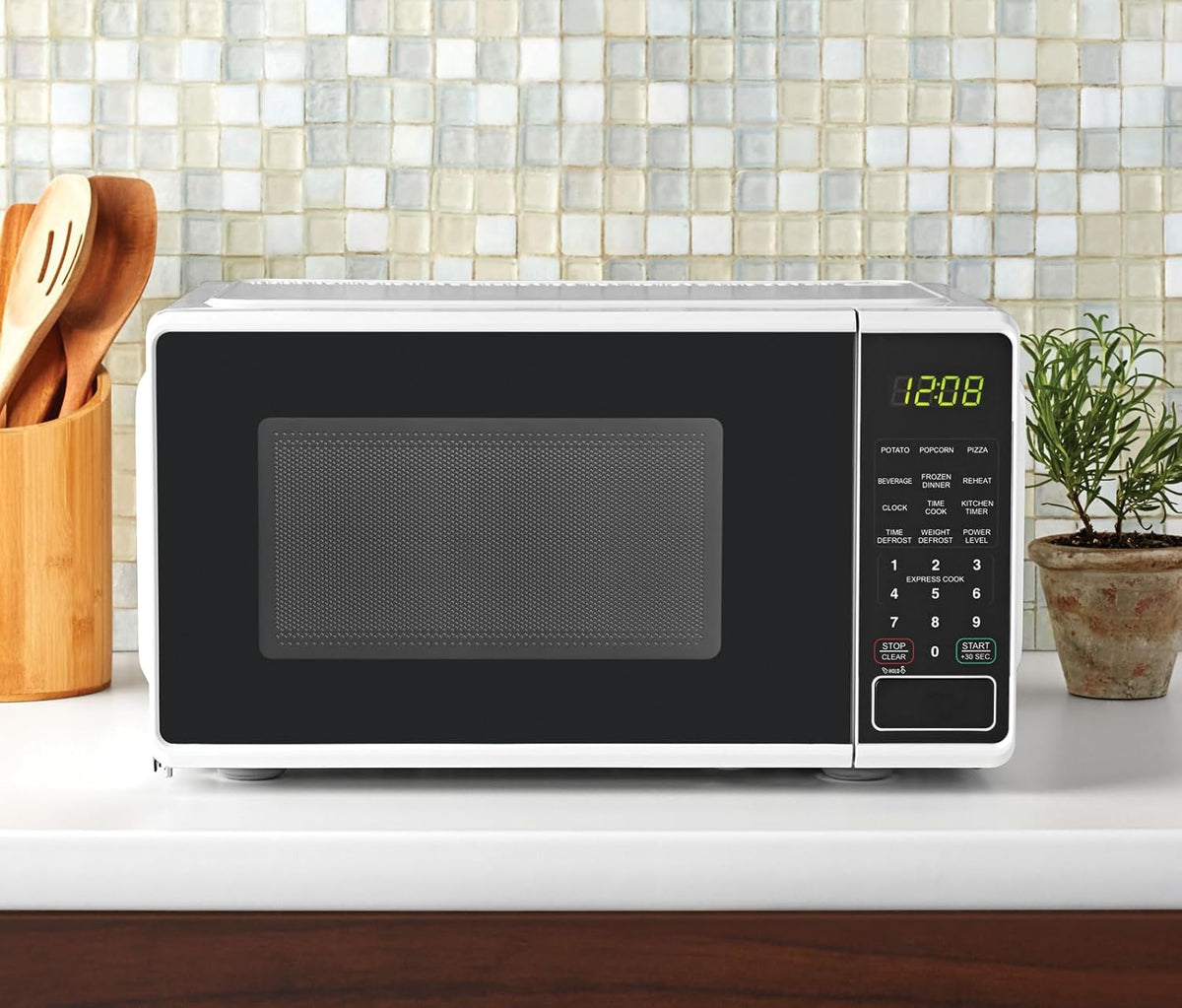 0.7 cu. ft. 700 Watts Countertop Microwave Oven with Safety Lock D761540