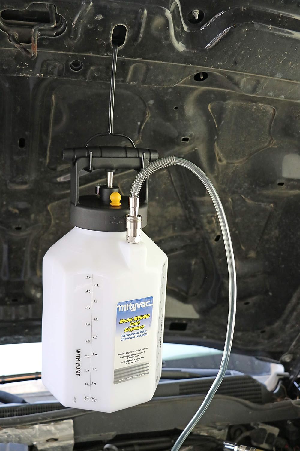 Professional Hydraulic Brake and Clutch Pressure Bleeding System with 7 Master Cylinder Adapters and Storage Case D128