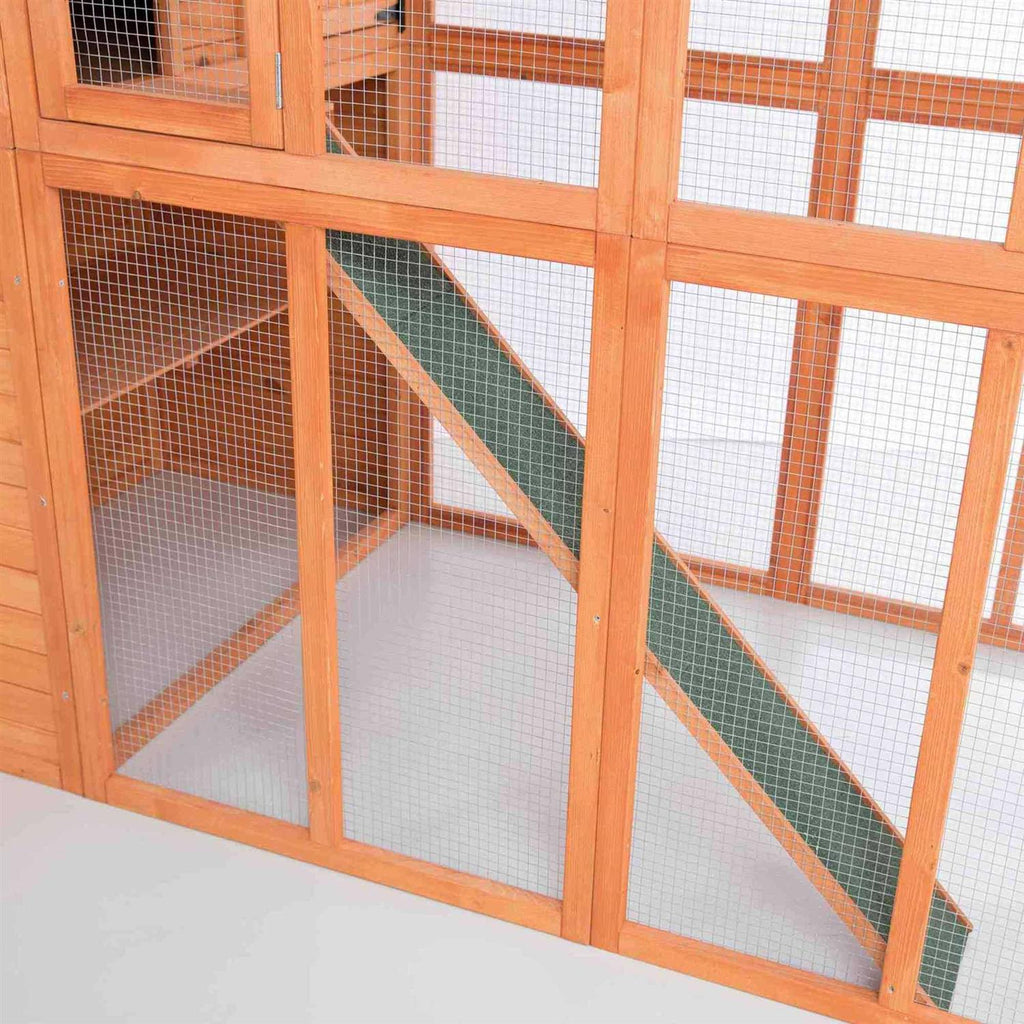 Wooden Outdoor Cat Run S3560