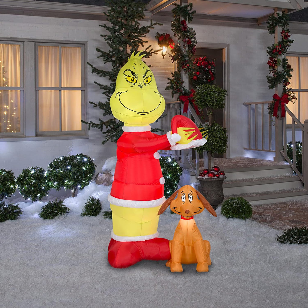 6 ft Tall Animated Airblown Inflatable Scene R616