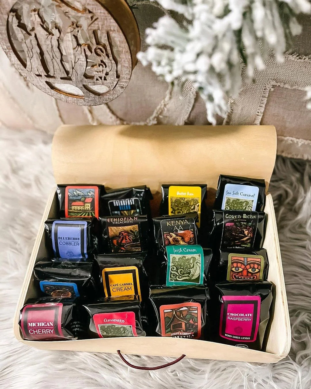12 One Samples Gourmet Coffee Gift Basket S1302