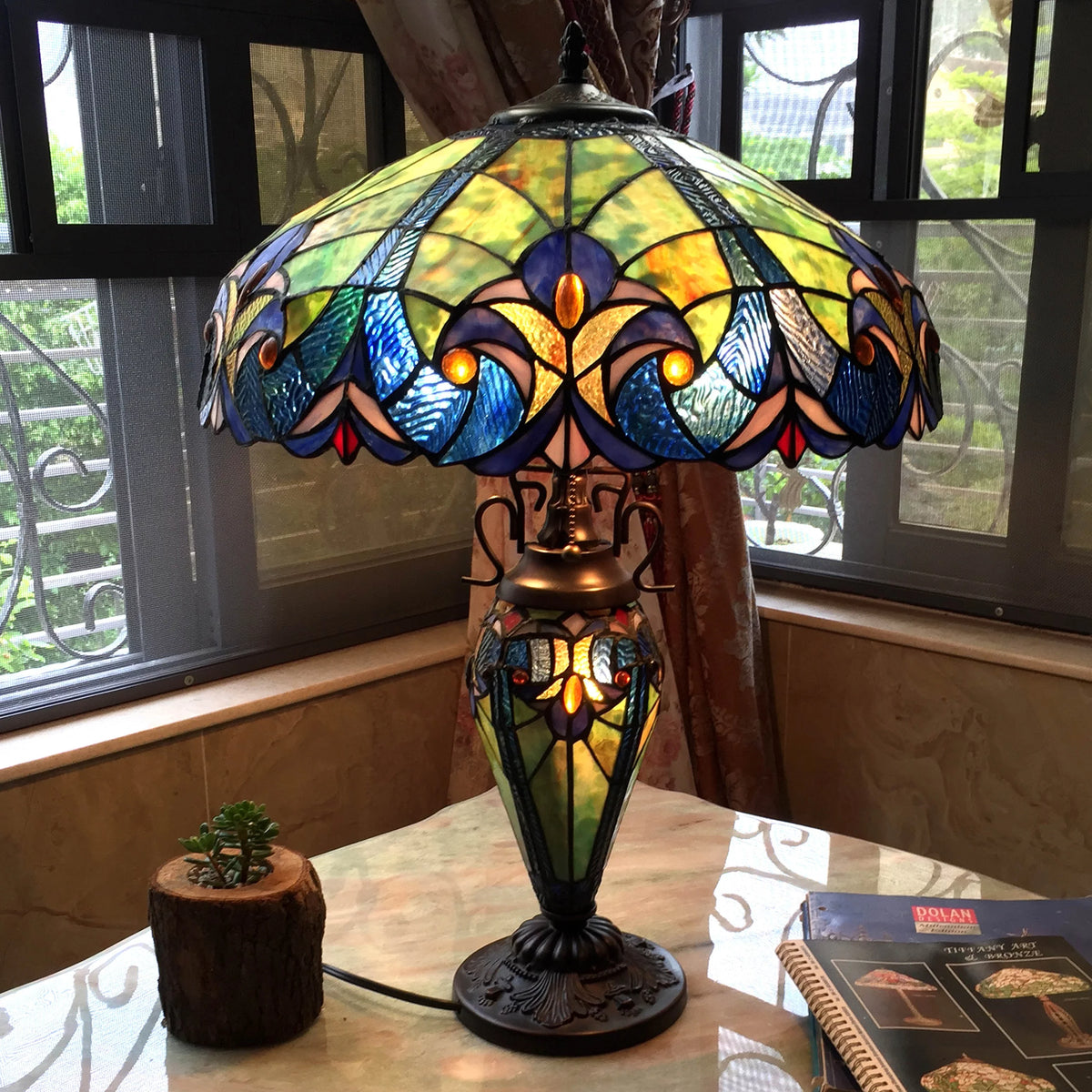 Tiffany-Style 3 Light Double Lit Table Lamp 18" Shade P5778
