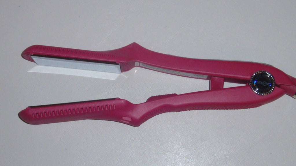 Pink 1.5 inch Wet or Dry Straightener U251279