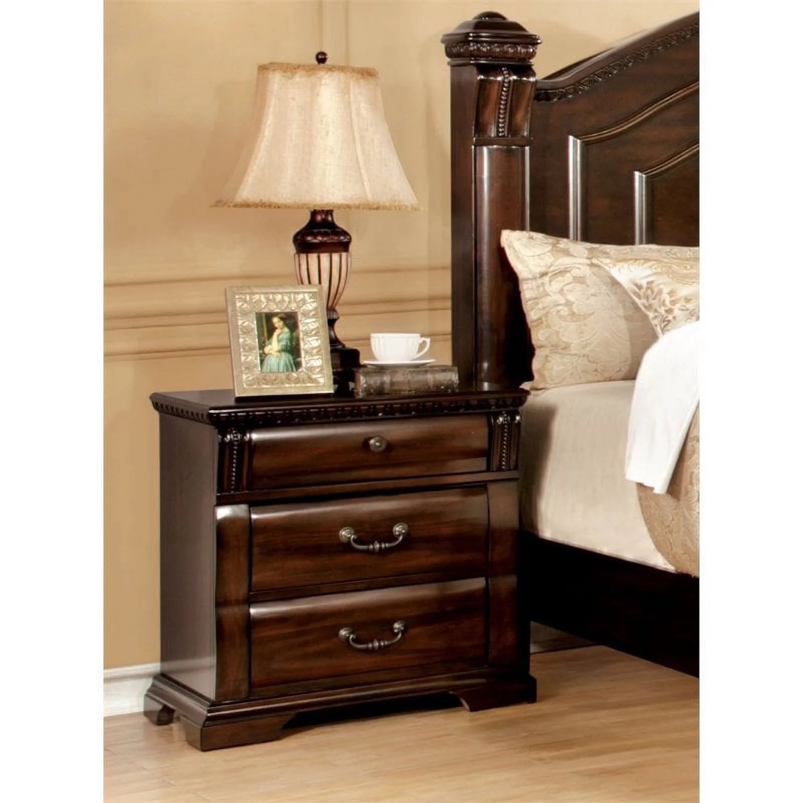 3 Drawer Cherry Nightstand K9068