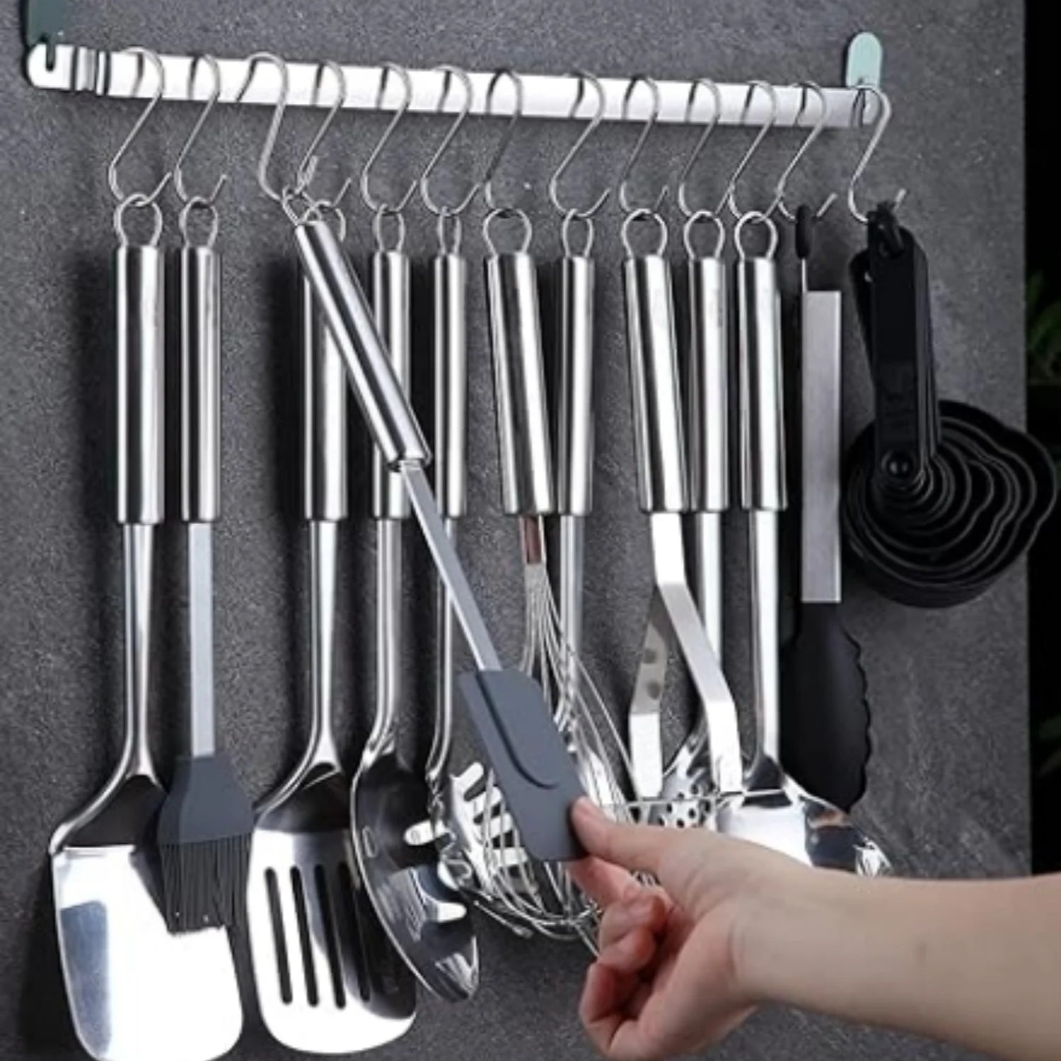 38 Piece Stainless Steel Kitchen Utensil Set with Utensil Holder Rack O939331