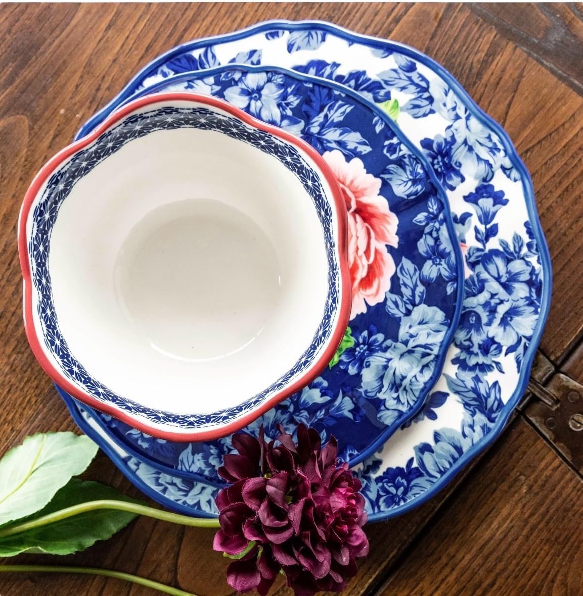 12-Piece Blue Floral Dinnerware Set N89731
