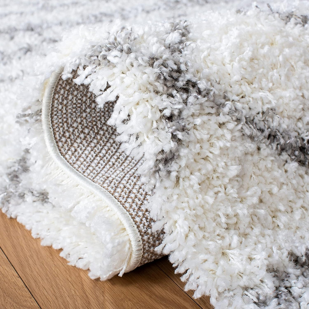 9' x 12' Ivory Grey Shag Area Rug X455386