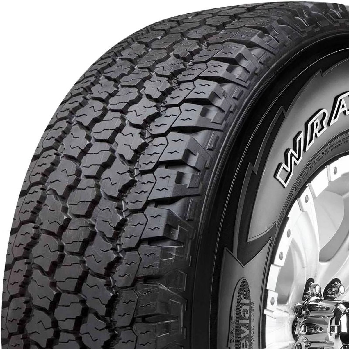 LT275/65R18 113/110S C Light Truck Tire W207196